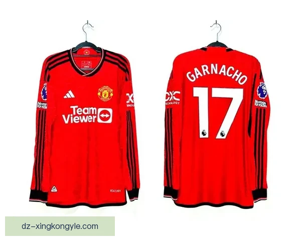 曼联石玫瑰联名看台文化新球衣